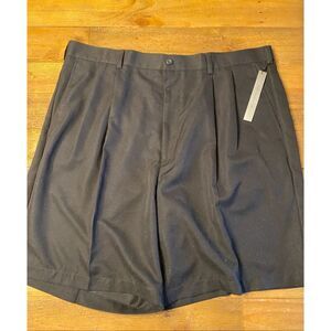 Savane size 40 NWT men’s black platinum power threads shorts